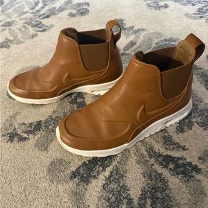 Nike Brown Slip-On Thea Boot Sneakers | Leather Look | Women’s size 6